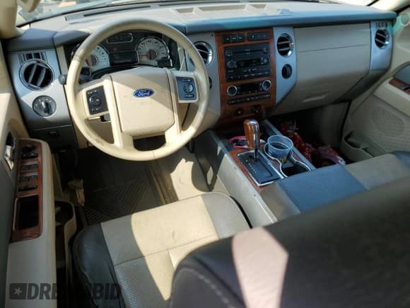 ✅ 2007 Ford Expedition Eddie Bauer • VIN: 1FMFU17527LA45953 • Lot: 59502485. Listed on Copart with 186,814 mi. Free auction sales archive from the USA and detailed vehicle history report at DreamBid. Image 8.