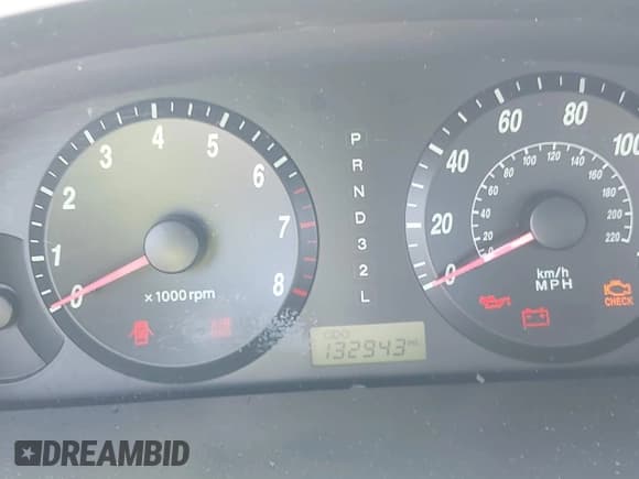 ✅ 2004 Hyundai Elantra GLS • VIN: KMHDN46D74U781436 • Lot: 42260519. Wystawiony na IAAI z przebiegiem 132 943 mil. Bezpłatny archiwum sprzedaży aukcyjnych z USA i szczegółowy raport historii pojazdu na DreamBid. Zdjęcie 15.