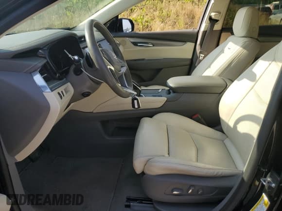 ✅ 2017 Cadillac XT5 Luxury FWD • VIN: 1GYKNBRS1HZ209632 • Лот: 65028785. Опубликован ранее на Copart с пробегом 53 933 миль. Бесплатный доступ к архиву аукционных продаж из США и подробный отчёт об истории автомобиля на DreamBid. Изображение 7.