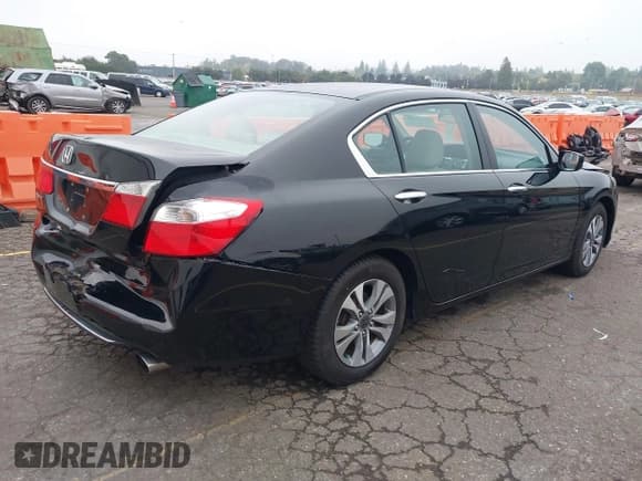 ✅ 2014 Honda Accord LX • VIN: 1HGCR2F33EA120068 • Lot: 43169730. Listed on IAAI with 97,285 mi. Free auction sales archive from the USA and detailed vehicle history report at DreamBid. Image 4.