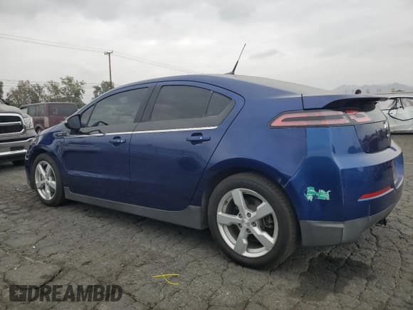 ✅ 2013 Chevrolet Volt • VIN: 1G1RE6E44DU143273 • Lot: 76615874. Wystawiony na Copart z przebiegiem 172 184 mil. Bezpłatny archiwum sprzedaży aukcyjnych z USA i szczegółowy raport historii pojazdu na DreamBid. Zdjęcie 2.