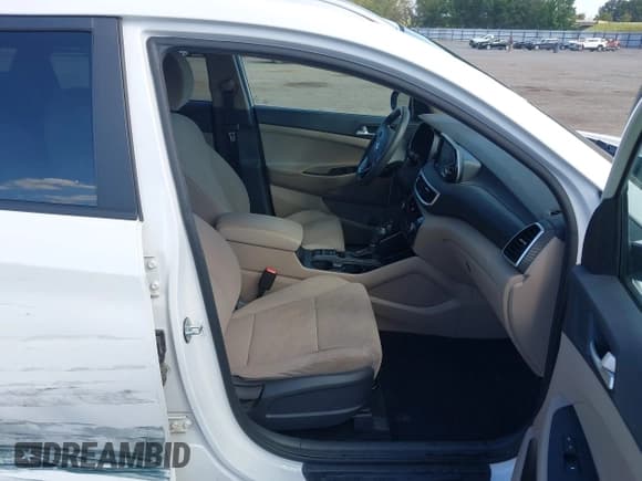 ✅ 2019 Hyundai Tucson SEL • VIN: KM8J33AL0KU031469 • Лот: 43301692. Опубликован ранее на IAAI с пробегом 110 325 миль. Бесплатный доступ к архиву аукционных продаж из США и подробный отчёт об истории автомобиля на DreamBid. Изображение 5.