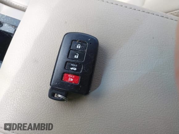 ✅ 2012 Toyota Camry L • VIN: 4T4BF1FK8CR247092 • Lot: 43378133. Wystawiony na IAAI z przebiegiem 109 826 mil. Bezpłatny archiwum sprzedaży aukcyjnych z USA i szczegółowy raport historii pojazdu na DreamBid. Zdjęcie 11.