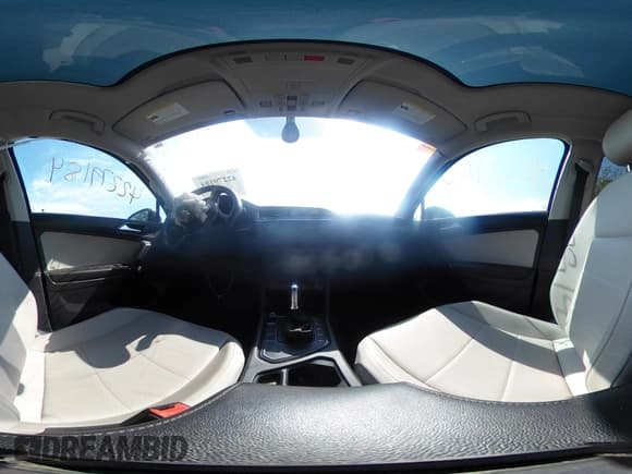 ✅ 2018 Volkswagen Tiguan SEL • VIN: 3VV3B7AX4JM073500 • Лот: 42279184. Опубликован ранее на IAAI с пробегом Не указан. Бесплатный доступ к архиву аукционных продаж из США и подробный отчёт об истории автомобиля на DreamBid. Изображение 20.