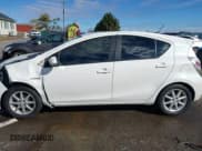 ✅ 2012 Toyota Prius Three • VIN: JTDKDTB31C1004739 • Лот: 43642329. Опубликован ранее на IAAI с пробегом 264 529 миль. Бесплатный доступ к архиву аукционных продаж из США и подробный отчёт об истории автомобиля на DreamBid. Изображение 14.