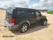 2007 Dodge Nitro SXT with VIN 1D8GT28K87W689785, listed as a Copart auction lot 57440304 with 171,738 mi miles and Salvage title. Bid and sale history available at DreamBid. Image 3.