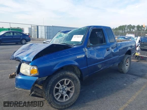 ✅ 2007 Ford Ranger XL • VIN: 1FTZR15E97PA09918 • Lot: 43770572. Wystawiony na IAAI z przebiegiem 210 842 mil. Bezpłatny archiwum sprzedaży aukcyjnych z USA i szczegółowy raport historii pojazdu na DreamBid. Zdjęcie 2.
