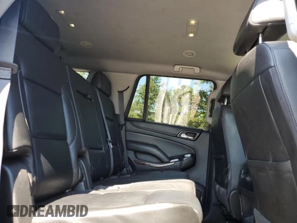 ✅ 2016 Chevrolet Tahoe LT • VIN: 1GNSKBKC8GR110328 • Lot: 81011585. Wystawiony na Copart z przebiegiem 194 157 mil. Bezpłatny archiwum sprzedaży aukcyjnych z USA i szczegółowy raport historii pojazdu na DreamBid. Zdjęcie 11.