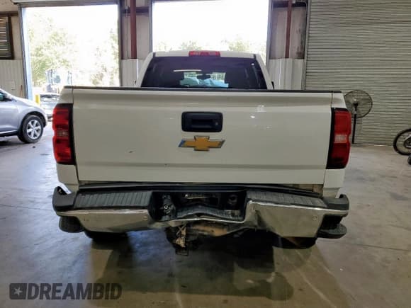 ✅ 2015 Chevrolet Silverado 2500HD LTZ • VIN: 1GC1KWEG4FF107162 • Лот: 93418935. Опубликован ранее на Copart с пробегом Не указан. Бесплатный доступ к архиву аукционных продаж из США и подробный отчёт об истории автомобиля на DreamBid. Изображение 6.