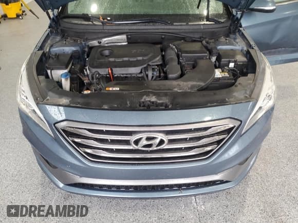 ✅ 2017 Hyundai Sonata Sport • VIN: 5NPE34AF0HH591906 • Lot: 85293965. Listed on Copart with 137,409 mi. Free auction sales archive from the USA and detailed vehicle history report at DreamBid. Image 11.