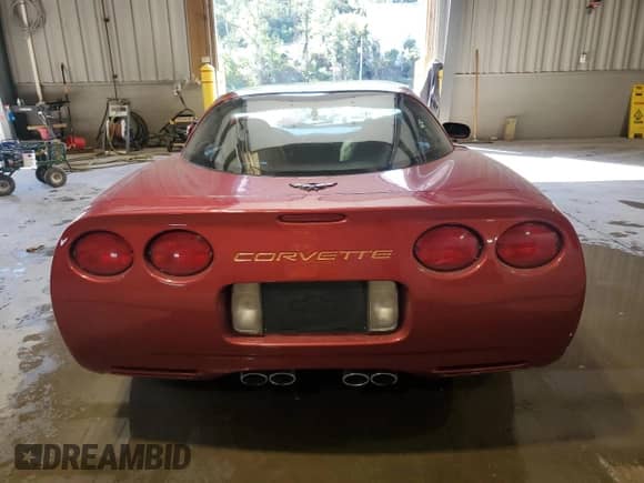 2001 Chevrolet Corvette z VIN 1G1YY22G515102750, wystawiony jako Copart lot #84862035 z przebiegiem Nie podano mil oraz Szkoda całkowita • Salvage title. Historia ofert i sprzedaży dostępna na DreamBid. Obrazek 6.