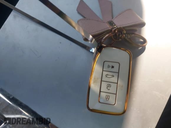 ✅ 2018 Lexus RX 350L Premium • VIN: JTJGZKCA8J2002912 • Lot: 43534533. Wystawiony na IAAI z przebiegiem 99 481 mil. Bezpłatny archiwum sprzedaży aukcyjnych z USA i szczegółowy raport historii pojazdu na DreamBid. Zdjęcie 11.