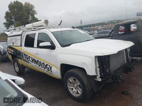 ✅ 2018 Chevrolet Silverado 1500 LT • VIN: 3GCPCREC4JG203905 • Лот: 43526658. Опубликован ранее на IAAI с пробегом 101 172 миль. Бесплатный доступ к архиву аукционных продаж из США и подробный отчёт об истории автомобиля на DreamBid. Изображение 13.