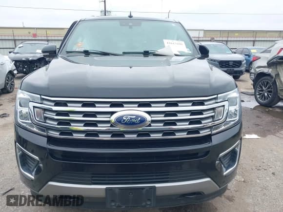✅ 2021 Ford Expedition Max Limited • VIN: 1FMJK2AT9MEA38771 • Lot: 41617699. Listed on IAAI with 122,409 mi. Free auction sales archive from the USA and detailed vehicle history report at DreamBid. Image 12.