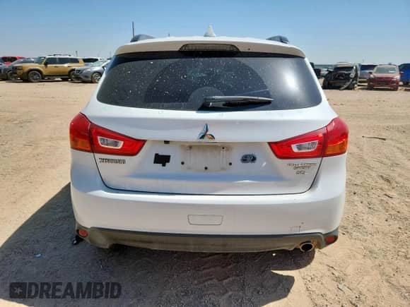 2017 Mitsubishi Outlander SEL с VIN JA4AP4AW5HZ025763, выставлен на аукционе Copart как лот 61055155 с пробегом 73 520 миль миль и Списание • Salvage title. История ставок и продаж доступна на DreamBid. Изображение 6.