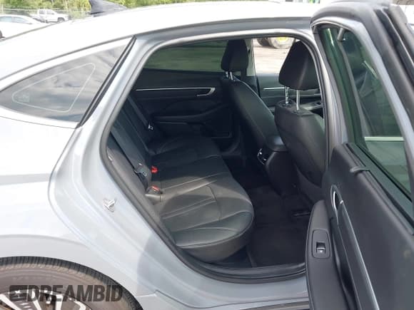 ✅ 2024 Hyundai Sonata Limited • VIN: KMHL54JJ8RA089753 • Лот: 43114206. Опубликован ранее на IAAI с пробегом 8 381 миль. Бесплатный доступ к архиву аукционных продаж из США и подробный отчёт об истории автомобиля на DreamBid. Изображение 8.