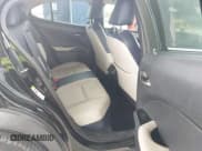 ✅ 2019 Lexus UX 200 • VIN: JTHY3JBH4K2016517 • Lot: 43129039. Wystawiony na IAAI z przebiegiem 100 911 mil. Bezpłatny archiwum sprzedaży aukcyjnych z USA i szczegółowy raport historii pojazdu na DreamBid. Zdjęcie 8.