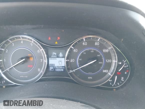 ✅ 2013 Infiniti QX56 • VIN: JN8AZ2NE6D9041717 • Lot: 41991072. Listed on IAAI with 178,358 mi. Free auction sales archive from the USA and detailed vehicle history report at DreamBid. Image 7.