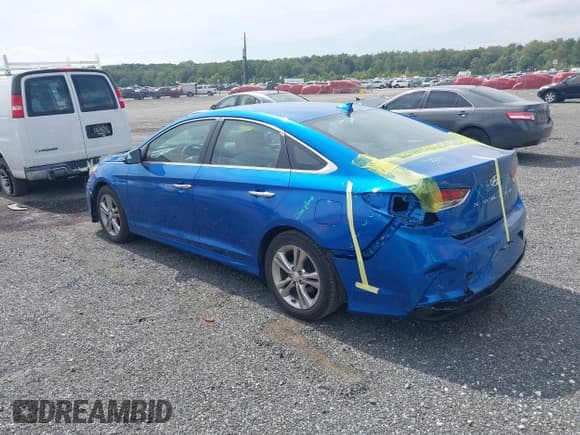 ✅ 2018 Hyundai Sonata Sport Plus • VIN: 5NPE34AF0JH648496 • Lot: 43213422. Listed on IAAI with 66,424 mi. Free auction sales archive from the USA and detailed vehicle history report at DreamBid. Image 3.