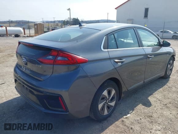 ✅ 2019 Hyundai Ioniq SEL • VIN: KMHC75LC1KU134132 • Lot: 41802201. Wystawiony na IAAI z przebiegiem 110 090 mil. Bezpłatny archiwum sprzedaży aukcyjnych z USA i szczegółowy raport historii pojazdu na DreamBid. Zdjęcie 4.