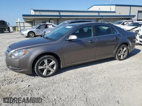 ✅ 2011 Chevrolet Malibu 1LT • VIN: 1G1ZC5EU5BF394465 • Lot: 71761804. Wystawiony na Copart z przebiegiem 174 092 mil. Bezpłatny archiwum sprzedaży aukcyjnych z USA i szczegółowy raport historii pojazdu na DreamBid. Zdjęcie 1.