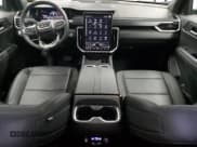 ✅ 2024 GMC Acadia AWD Elevation • VIN: 1GKENNKS0RJ188954 • Lot: 43214805. Wystawiony na Copart z przebiegiem 7 270 mil. Bezpłatny archiwum sprzedaży aukcyjnych z USA i szczegółowy raport historii pojazdu na DreamBid. Zdjęcie 8.