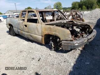 ✅ 2003 Chevrolet Silverado 1500 LS • VIN: 1GCEK19T13E191406 • Лот: 68137284. Опубликован ранее на Copart с пробегом Не указан. Бесплатный доступ к архиву аукционных продаж из США и подробный отчёт об истории автомобиля на DreamBid. Изображение 4.