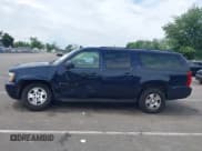 ✅ 2008 Chevrolet Suburban LTZ • VIN: 3GNFK16388G176479 • Lot: 42707009. Wystawiony na IAAI z przebiegiem 236 064 mil. Bezpłatny archiwum sprzedaży aukcyjnych z USA i szczegółowy raport historii pojazdu na DreamBid. Zdjęcie 14.