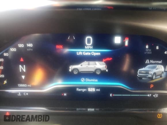 ✅ 2022 Chevrolet Suburban RST • VIN: 1GNSKEKD4NR303096 • Lot: 78993463. Listed on Copart with 13,860 mi. Free auction sales archive from the USA and detailed vehicle history report at DreamBid. Image 9.