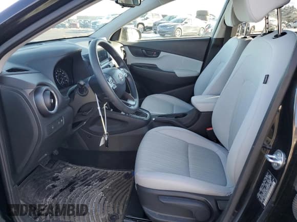 ✅ 2022 Hyundai Kona SEL • VIN: KM8K6CAB4NU816178 • Lot: 38950234. Listed on Copart with 22,712 mi. Free auction sales archive from the USA and detailed vehicle history report at DreamBid. Image 7.