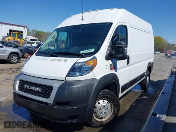 ✅ 2021 Ram ProMaster Cargo • VIN: 3C6LRVBG5ME506650 • Lot: 41882625. Wystawiony na IAAI z przebiegiem 81 575 mil. Bezpłatny archiwum sprzedaży aukcyjnych z USA i szczegółowy raport historii pojazdu na DreamBid. Zdjęcie 18.