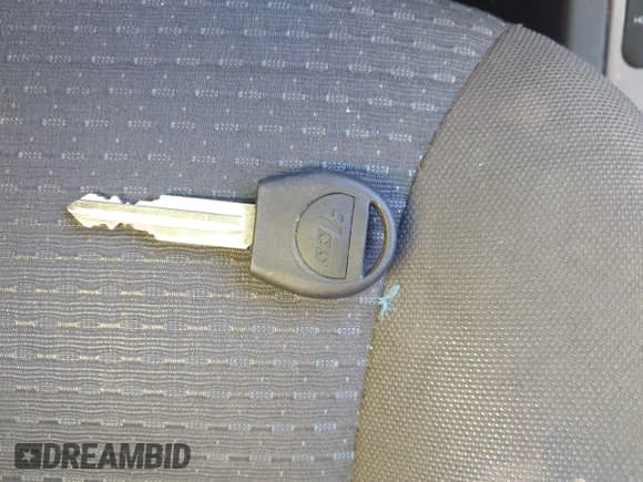 ✅ 2008 Chevrolet Aveo LS • VIN: KL1TD66608B226661 • Lot: 43409929. Wystawiony na IAAI z przebiegiem 152 957 mil. Bezpłatny archiwum sprzedaży aukcyjnych z USA i szczegółowy raport historii pojazdu na DreamBid. Zdjęcie 11.