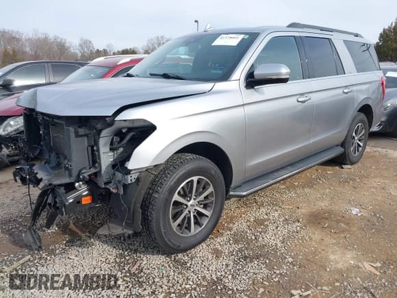 ✅ 2021 Ford Expedition Max XLT • VIN: 1FMJK1HT2MEA39793 • Lot: 41378661. Wystawiony na IAAI z przebiegiem 69 108 mil. Bezpłatny archiwum sprzedaży aukcyjnych z USA i szczegółowy raport historii pojazdu na DreamBid. Zdjęcie 2.