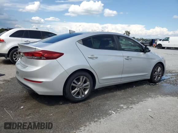 2017 Hyundai Elantra SE with VIN 5NPD84LF5HH106122, listed as a Copart auction lot 69241885 with 69,565 mi miles and Salvage title. Bid and sale history available at DreamBid. Image 3.