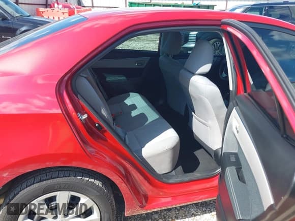 ✅ 2016 Toyota Corolla L • VIN: 5YFBURHE6GP507468 • Lot: 43303730. Listed on IAAI with 44,692 mi. Free auction sales archive from the USA and detailed vehicle history report at DreamBid. Image 8.