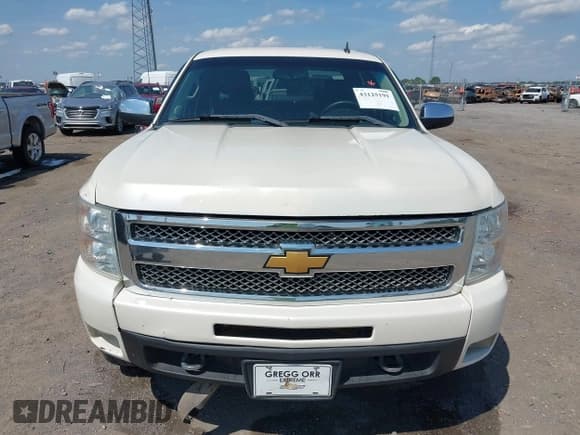 ✅ 2013 Chevrolet Silverado 1500 LTZ • VIN: 3GCPKTE75DG315975 • Lot: 43125191. Wystawiony na IAAI z przebiegiem 211 900 mil. Bezpłatny archiwum sprzedaży aukcyjnych z USA i szczegółowy raport historii pojazdu na DreamBid. Zdjęcie 12.