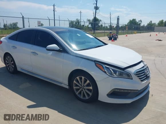 ✅ 2017 Hyundai Sonata Sport • VIN: 5NPE34AFXHH456528 • Лот: 43346910. Опубликован ранее на IAAI с пробегом 124 747 миль. Бесплатный доступ к архиву аукционных продаж из США и подробный отчёт об истории автомобиля на DreamBid. Изображение 1.