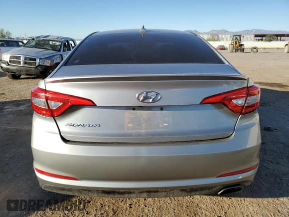 ✅ 2016 Hyundai Sonata SE • VIN: 5NPE24AFXGH348332 • Lot: 92128205. Wystawiony na Copart z przebiegiem 171 897 mil. Bezpłatny archiwum sprzedaży aukcyjnych z USA i szczegółowy raport historii pojazdu na DreamBid. Zdjęcie 6.