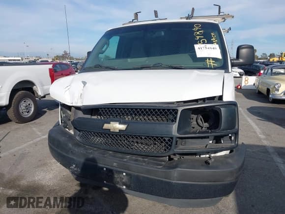 ✅ 2017 Chevrolet Express Cargo • VIN: 1GCWGAFG4H1221171 • Lot: 41754840. Listed on IAAI with 80,442 mi. Free auction sales archive from the USA and detailed vehicle history report at DreamBid. Image 6.