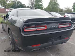2021 Dodge Challenger R/T Scat Pack Widebody z VIN 2C3CDZFJ3MH617677, wystawiony jako IAAI lot #43226455 z przebiegiem 87 165 mil mil oraz . Historia ofert i sprzedaży dostępna na DreamBid. Obrazek 3.