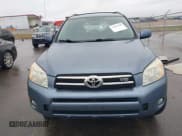 ✅ 2006 Toyota RAV4 Limited • VIN: JTMBK31V766009296 • Лот: 43432380. Опубликован ранее на IAAI с пробегом 239 588 миль. Бесплатный доступ к архиву аукционных продаж из США и подробный отчёт об истории автомобиля на DreamBid. Изображение 12.