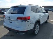 ✅ 2022 Volkswagen Atlas SE • VIN: 1V2WR2CA4NC557725 • Lot: 43472311. Wystawiony na IAAI z przebiegiem 23 725 mil. Bezpłatny archiwum sprzedaży aukcyjnych z USA i szczegółowy raport historii pojazdu na DreamBid. Zdjęcie 4.