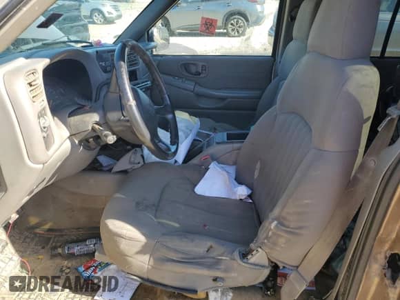 ✅ 2004 Chevrolet Blazer LS • VIN: 1GNDT13X64K146444 • Lot: 42374095. Listed on Copart with Not provided miles. Access the free auction sales archive from the USA and view a detailed vehicle history report at DreamBid. Image 7.