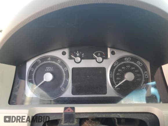 ✅ 2008 Mercury Mariner Premier • VIN: 4M2CU87108KJ15402 • Lot: 55895355. Listed on Copart with Not provided. Free auction sales archive from the USA and detailed vehicle history report at DreamBid. Image 9.