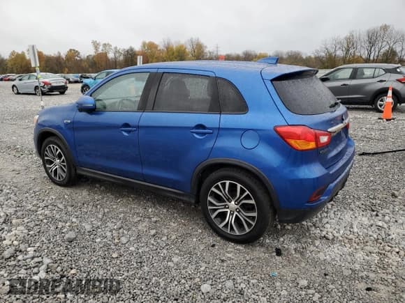 ✅ 2018 Mitsubishi Outlander ES • VIN: JA4AR3AU5JZ024363 • Лот: 90821375. Опубликован ранее на Copart с пробегом 96 922 миль. Бесплатный доступ к архиву аукционных продаж из США и подробный отчёт об истории автомобиля на DreamBid. Изображение 2.