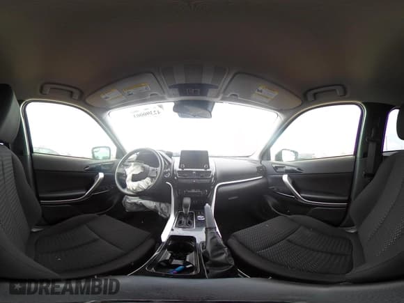 ✅ 2024 Mitsubishi Eclipse Cross LE • VIN: JA4ATVAA3RZ073348 • Lot: 42390003. Listed on IAAI with 14,771 mi. Free auction sales archive from the USA and detailed vehicle history report at DreamBid. Image 18.