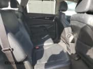 ✅ 2016 Kia Sorento SXL • VIN: 5XYPKDA55GG141130 • Lot: 90643455. Listed on Copart with 110,883 mi. Free auction sales archive from the USA and detailed vehicle history report at DreamBid. Image 11.