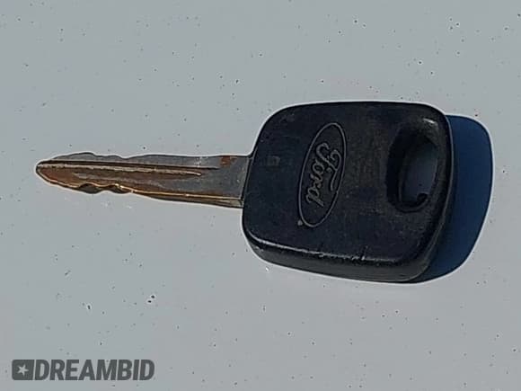 ✅ 2003 Ford F-150 XL • VIN: 1FTRX17W53NB21455 • Лот: 43627326. Опубликован ранее на IAAI с пробегом Не указан. Бесплатный доступ к архиву аукционных продаж из США и подробный отчёт об истории автомобиля на DreamBid. Изображение 11.