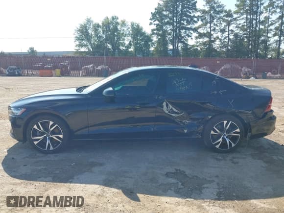 ✅ 2024 Volvo S60 Plus Dark Theme • VIN: 7JRL12FL9RG299646 • Lot: 43504889. Listed on IAAI with 35,543 mi. Free auction sales archive from the USA and detailed vehicle history report at DreamBid. Image 14.