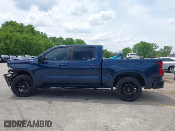 ✅ 2022 Chevrolet Silverado 1500 RST • VIN: 3GCUYEED3NG178118 • Лот: 42201383. Опубликован ранее на IAAI с пробегом 63 065 миль. Бесплатный доступ к архиву аукционных продаж из США и подробный отчёт об истории автомобиля на DreamBid. Изображение 14.